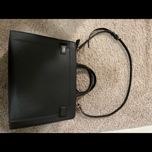 Micheal Kors shoulder bag - Picture 3 of 7